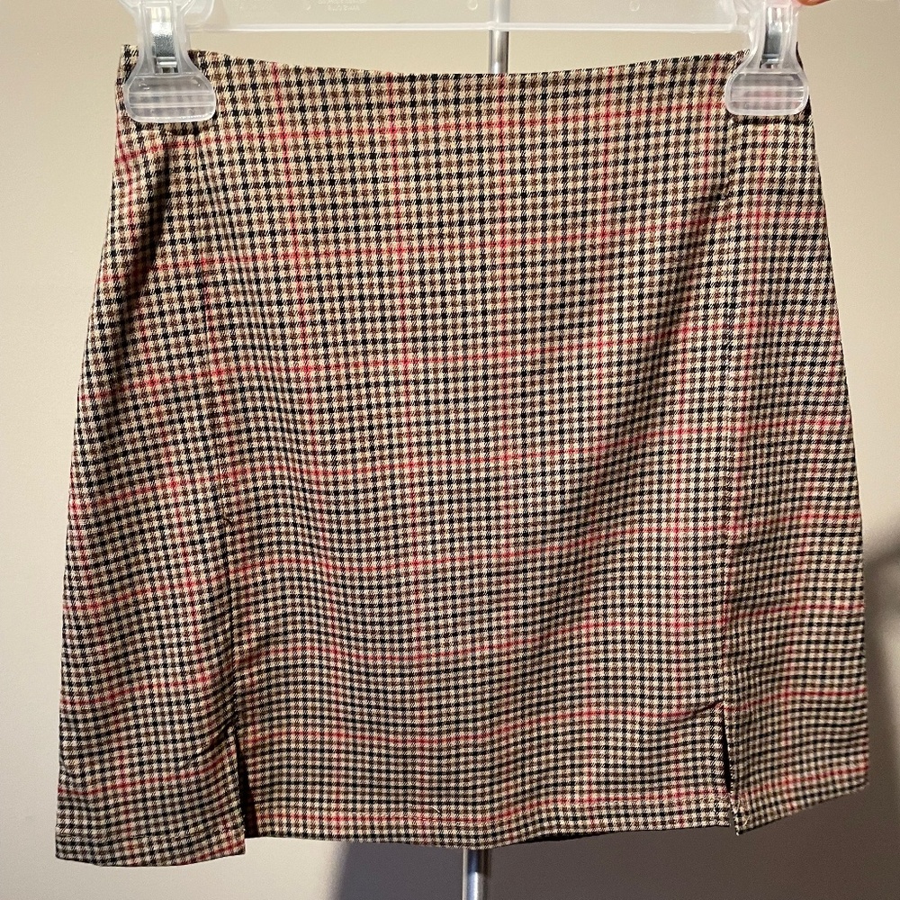 Brandy Melville Cara Skirt